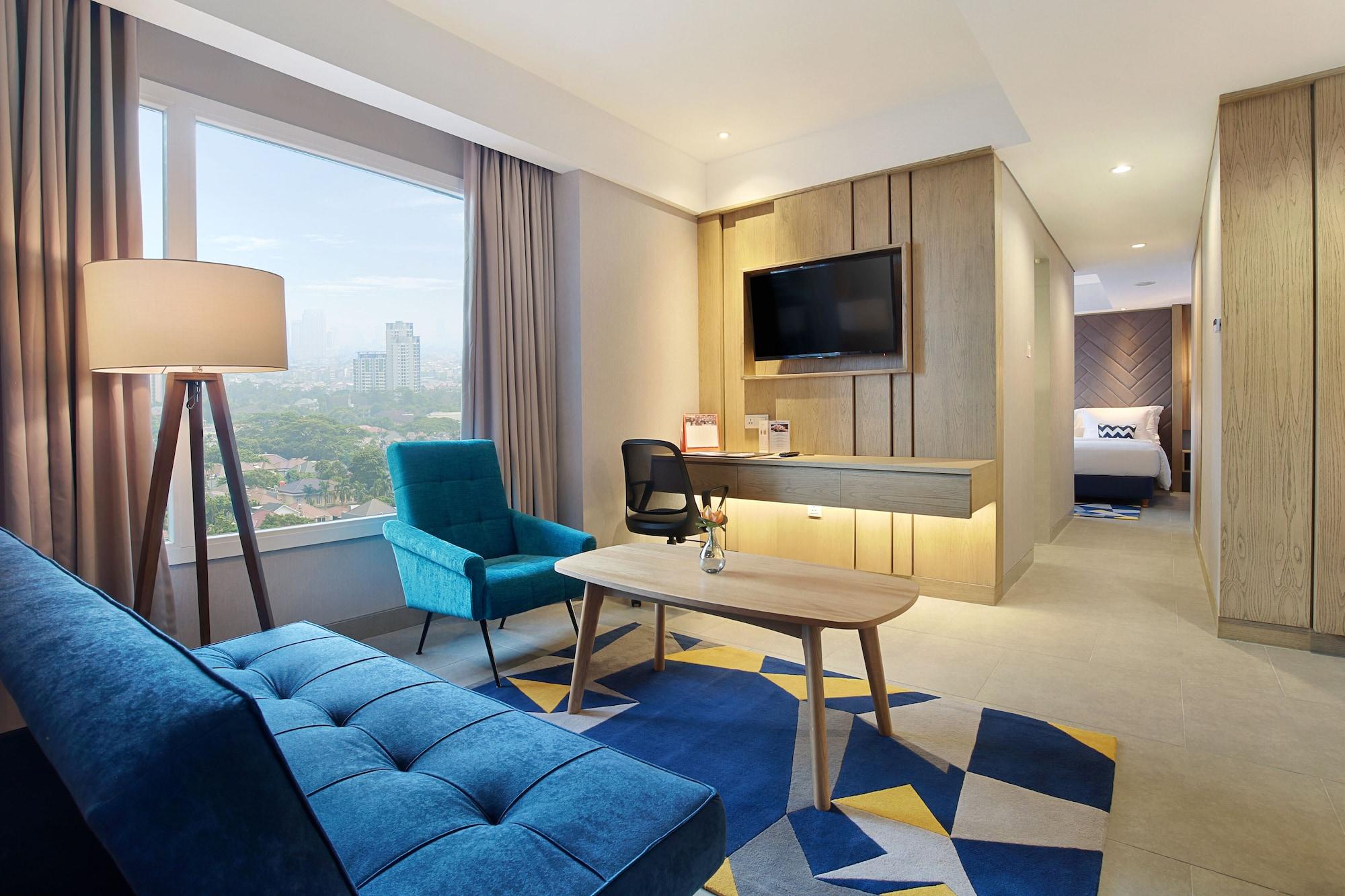 Swiss-Belinn Simatupang Джакарта Екстер'єр фото