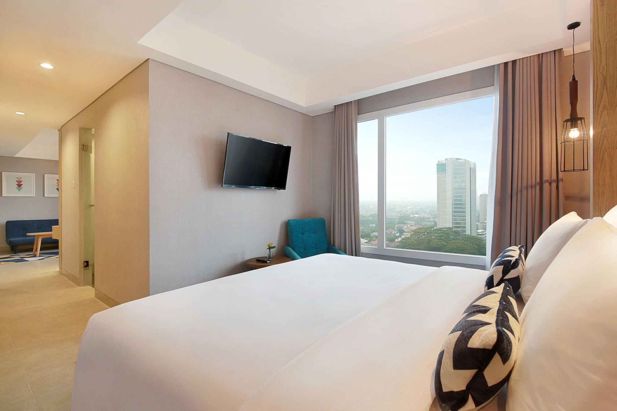 Swiss-Belinn Simatupang Джакарта Екстер'єр фото