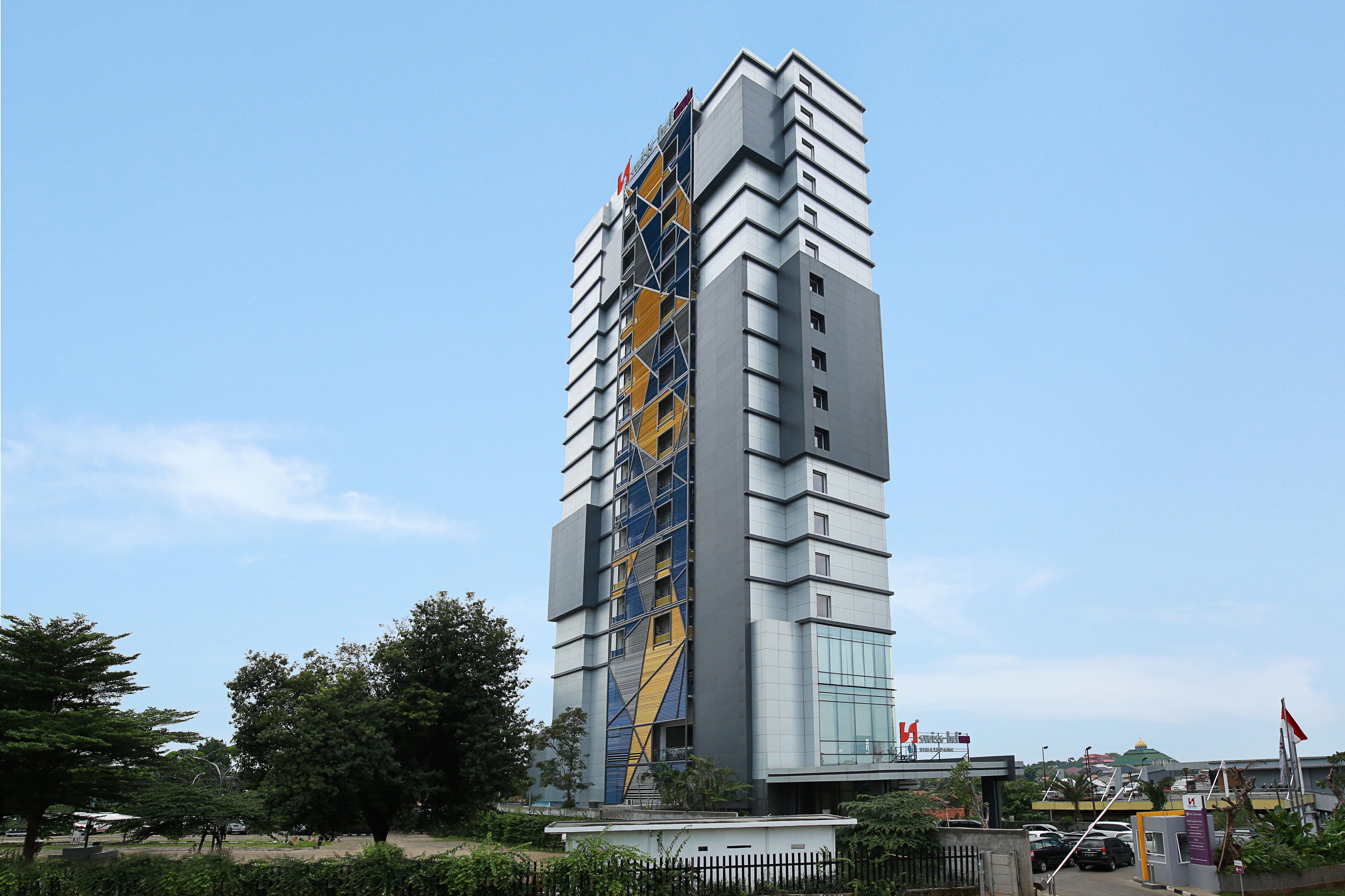 Swiss-Belinn Simatupang Джакарта Екстер'єр фото